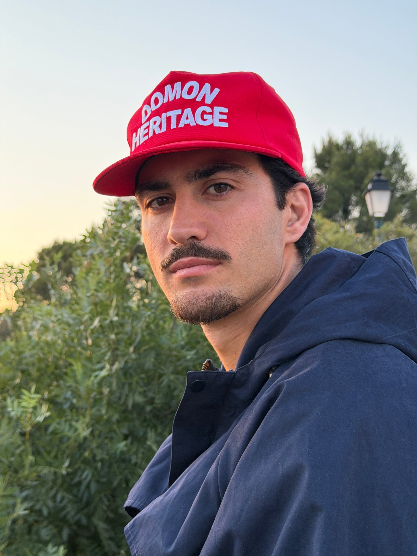 DH red cap